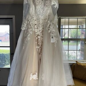 David's Bridal Ivory and Nude Lace A-Line Wedding Dress